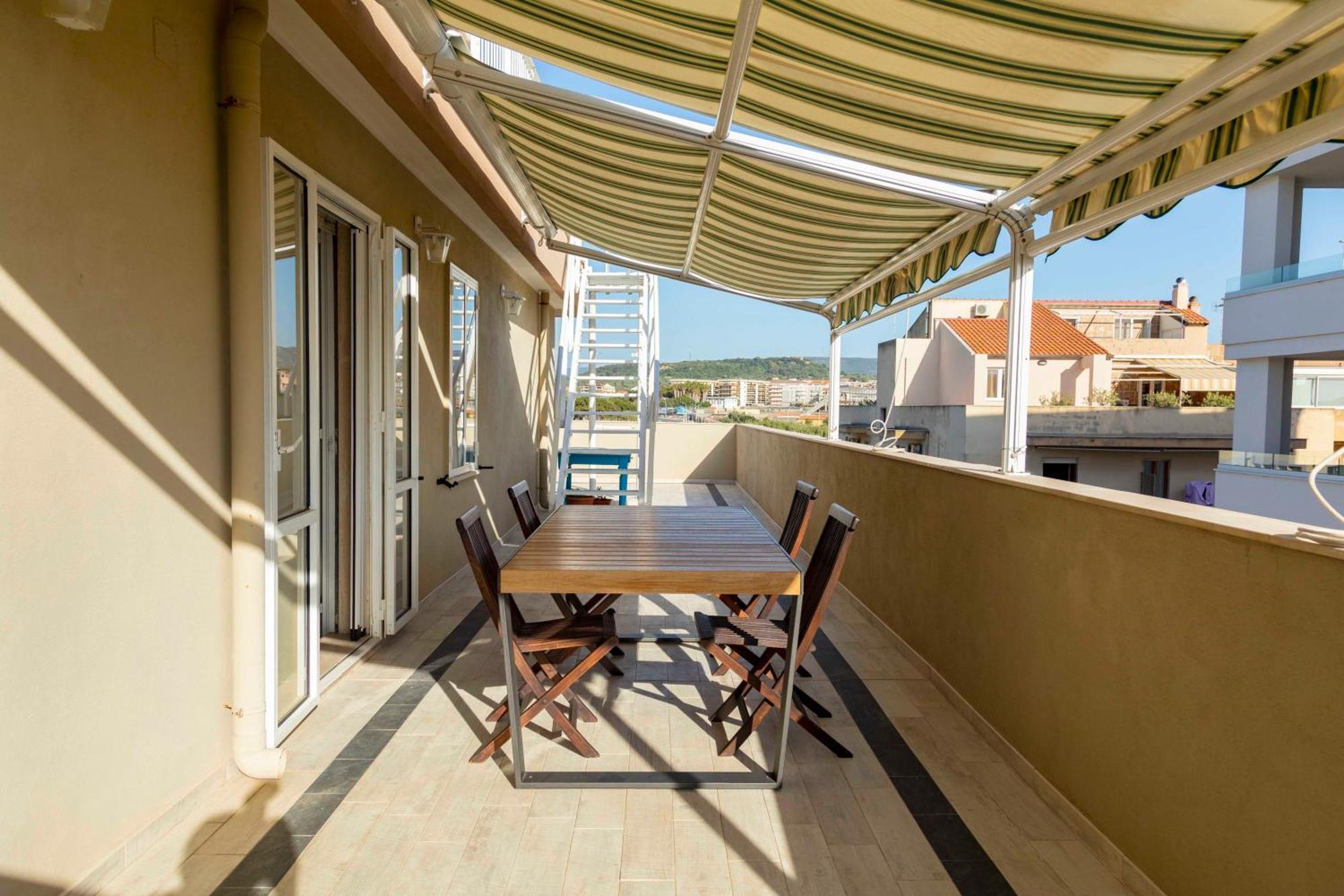 Lovealghero Stanze In Attico Vista Mare Ngoại thất bức ảnh