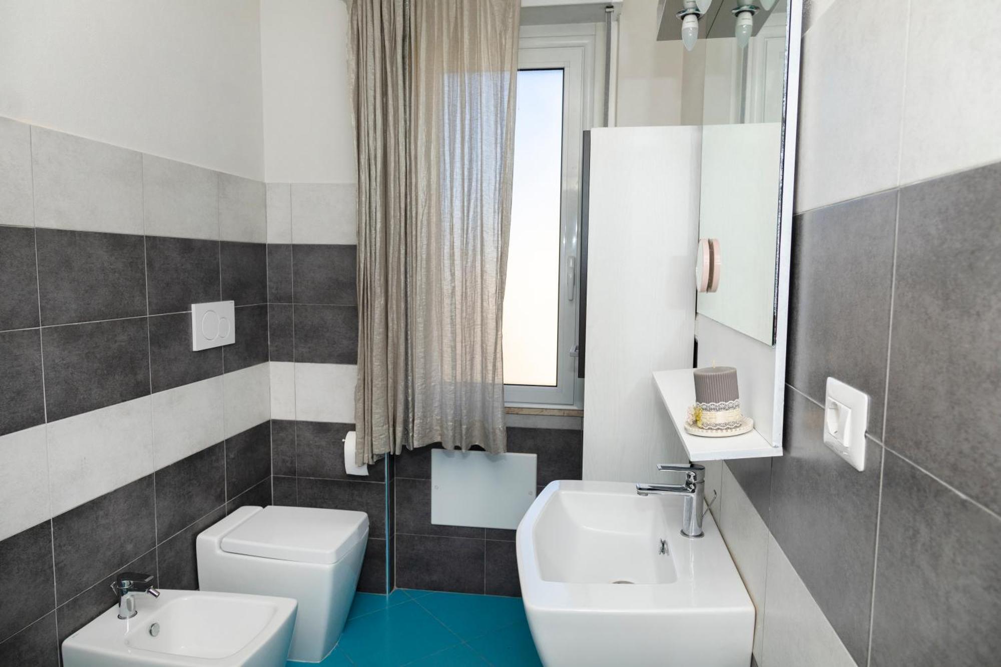 Lovealghero Stanze In Attico Vista Mare Ngoại thất bức ảnh